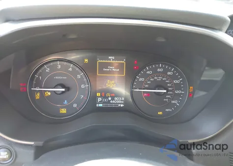 2021 Subaru Crosstrek Premium z USA, uszkodzony, nr VIN JF2GTAPC1M8260444